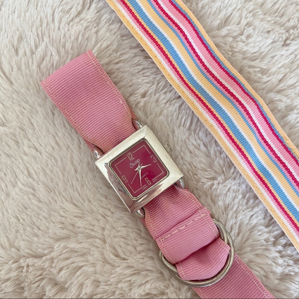 Interchangeable Band Watch - Picture 2 of 3
